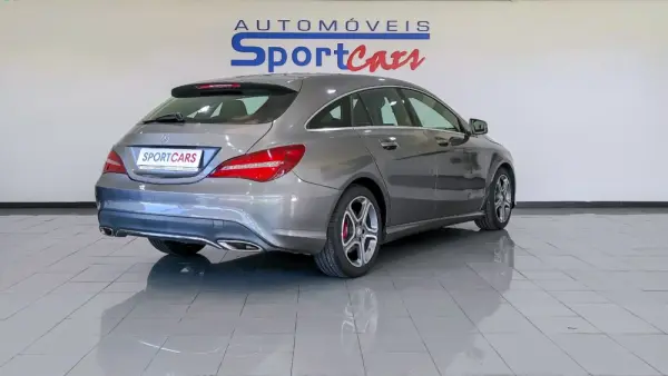 Mercedes-Benz CLA 200 d Shooting Brake AMG Line 2