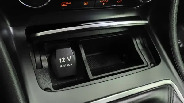 Mercedes-Benz CLA 200 d Shooting Brake AMG Line 35