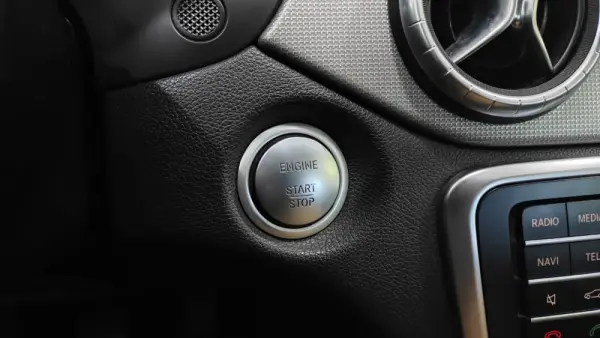 Mercedes-Benz CLA 200 d Shooting Brake AMG Line 41