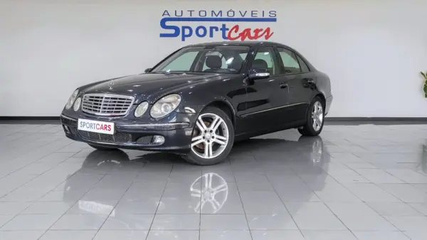Mercedes-Benz E 220 CDi Avantgarde Aut. 11
