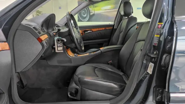 Mercedes-Benz E 220 CDi Avantgarde Aut. 16