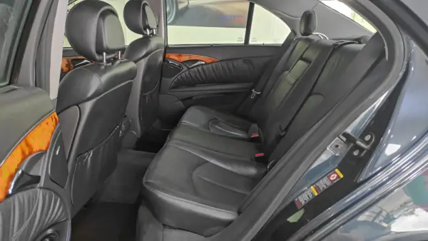 Mercedes-Benz E 220 CDi Avantgarde Aut. 18