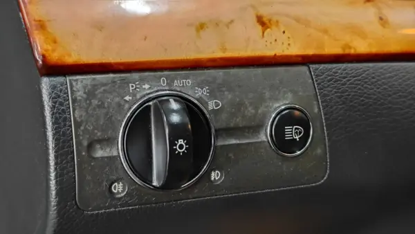 Mercedes-Benz E 220 CDi Avantgarde Aut. 38