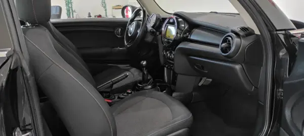 MINI 3 Portas One D 7