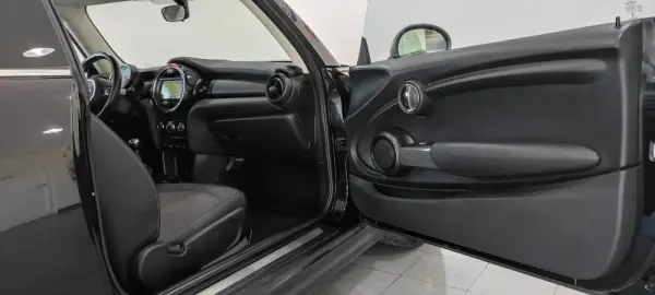 MINI 3 Portas One D 20