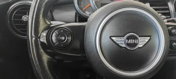 MINI 3 Portas One D 30