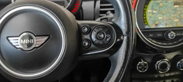 MINI 3 Portas One D 32