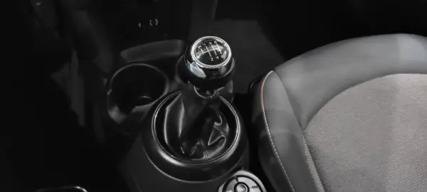 MINI 3 Portas One D 37