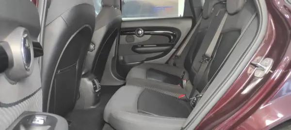 MINI Clubman Cooper D 6