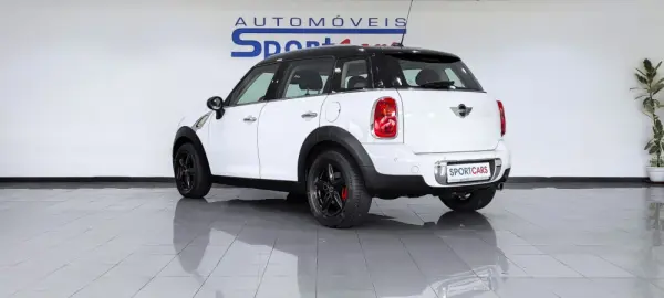 MINI Countryman One D 14