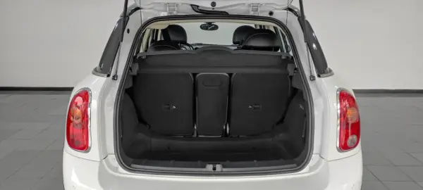 MINI Countryman One D 19