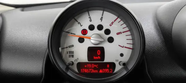 MINI Countryman One D 35