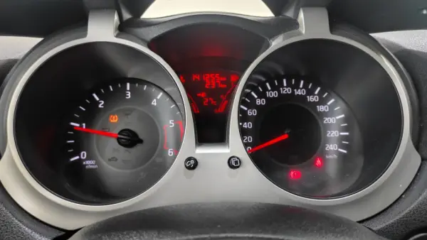 Nissan Juke 1.5 dCi Tekna 32