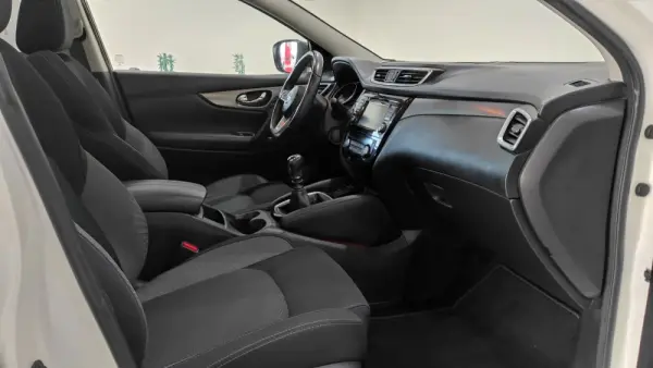 Nissan Qashqai 1.3 DIG-T Tekna 7