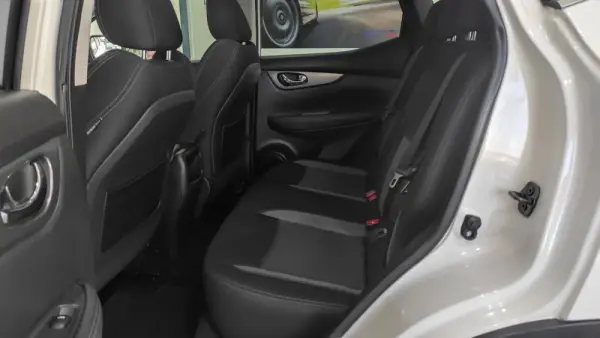Nissan Qashqai 1.3 DIG-T Tekna 19