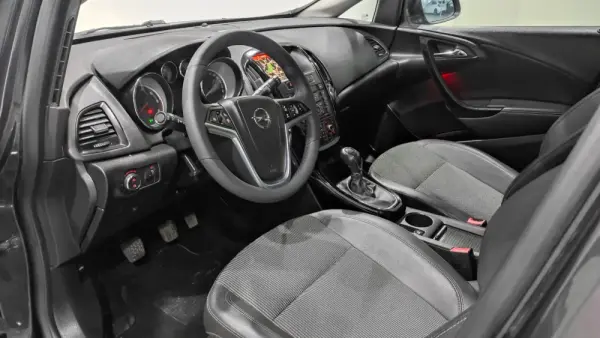 Opel Astra Sports Tourer 1.6 CDTi Executive S/S 5