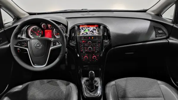 Opel Astra Sports Tourer 1.6 CDTi Executive S/S 8