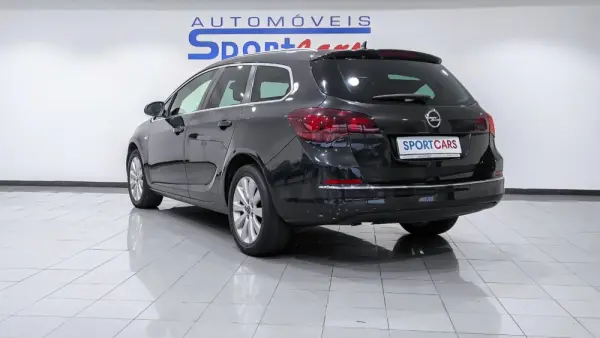 Opel Astra Sports Tourer 1.6 CDTi Executive S/S 14