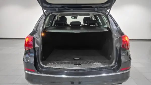 Opel Astra Sports Tourer 1.6 CDTi Executive S/S 19