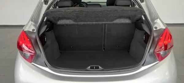 Peugeot 208 1.2 PureTech Style 19