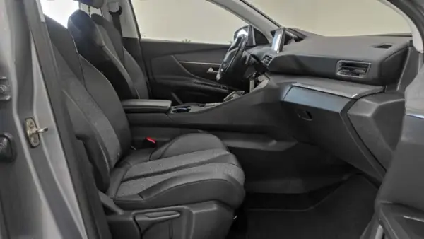 Peugeot 3008 1.2 PureTech Allure EAT8 22