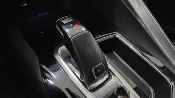 Peugeot 3008 1.2 PureTech Allure EAT8 35