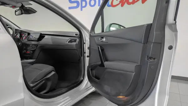 Peugeot 508 1.6 HDi Active 43