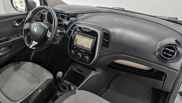 Renault Captur 1.5 dCi Sport 7