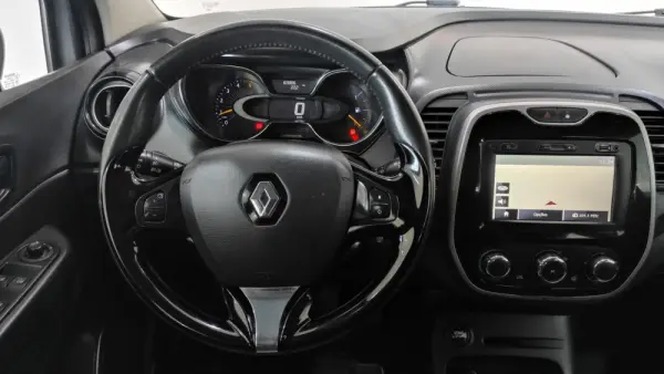 Renault Captur 1.5 dCi Sport 9