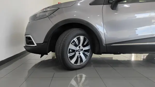Renault Captur 1.5 dCi Sport 10