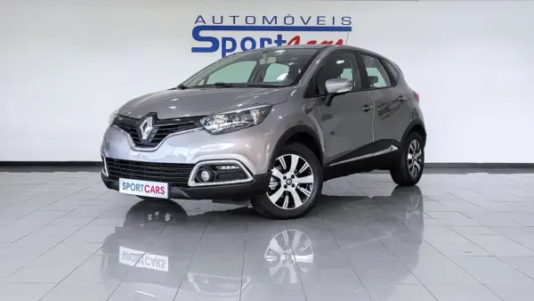Renault Captur 1.5 dCi Sport 11
