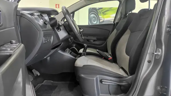 Renault Captur 1.5 dCi Sport 16