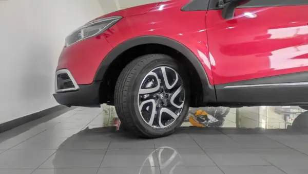 Renault Captur 1.5 dCi Sport 10