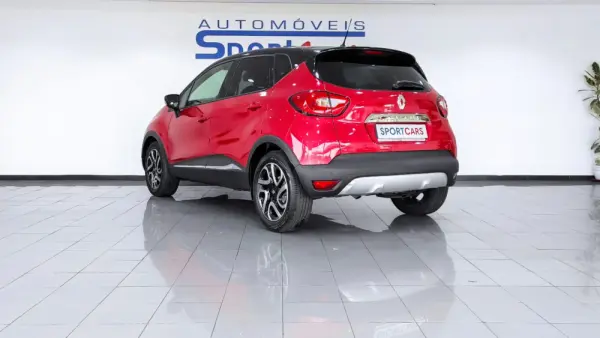 Renault Captur 1.5 dCi Sport 14