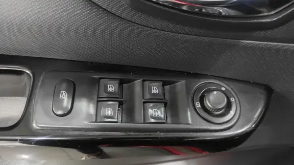 Renault Captur 1.5 dCi Sport 41