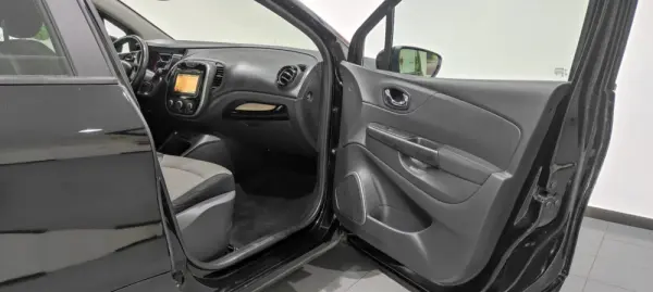 Renault Captur 0.9 TCE Sport 21