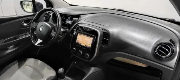Renault Captur 0.9 TCE Sport 23