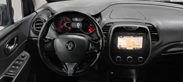 Renault Captur 0.9 TCE Sport 25