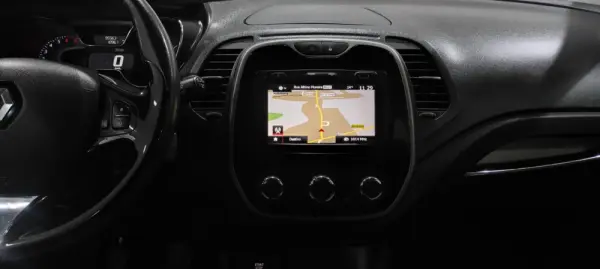 Renault Captur 0.9 TCE Sport 27