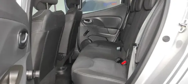 Renault Clio 1.5 dCi Dynamique S 6