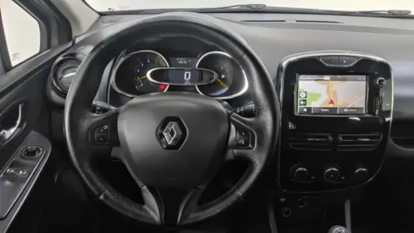 Renault Clio Sport Tourer 1.5 dCi Dynamique S 9