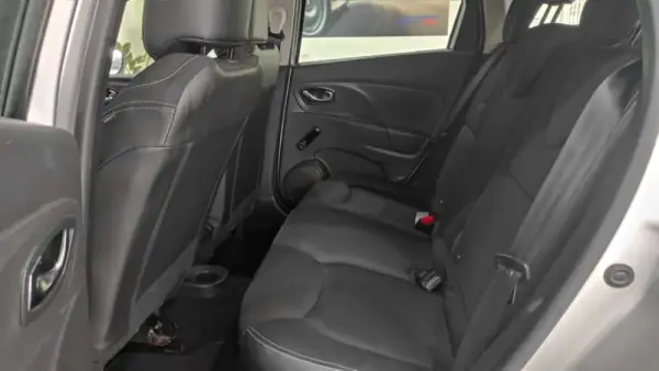 Renault Clio Sport Tourer 1.5 dCi Dynamique S 18