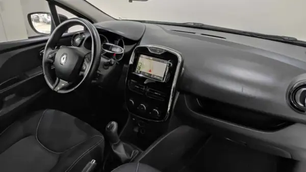 Renault Clio Sport Tourer 1.5 dCi Dynamique S 24