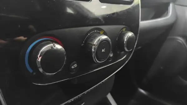 Renault Clio Sport Tourer 1.5 dCi Dynamique S 33