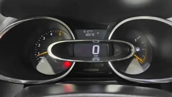 Renault Clio Sport Tourer 1.5 dCi Dynamique S 37