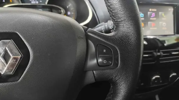 Renault Clio Sport Tourer 1.5 dCi Dynamique S 39