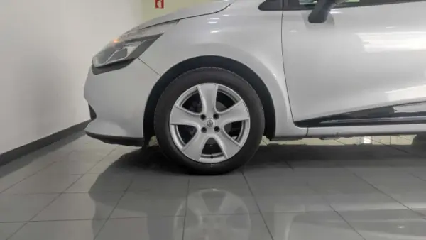 Renault Clio Sport Tourer 1.5 dCi Dynamique S 43
