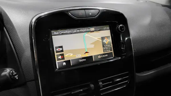 Renault Clio Sport Tourer 1.5 dCi Dynamique S 27