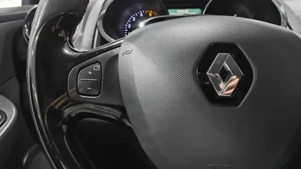 Renault Clio Sport Tourer 1.5 dCi Dynamique S 31