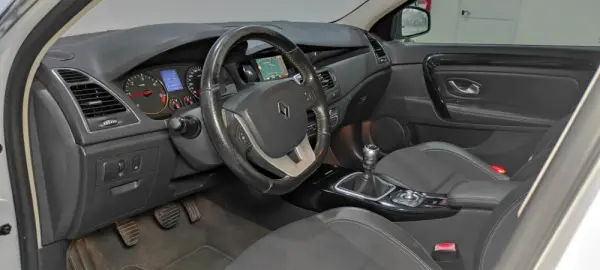 Renault Laguna Break 2.0 dCi GT 5